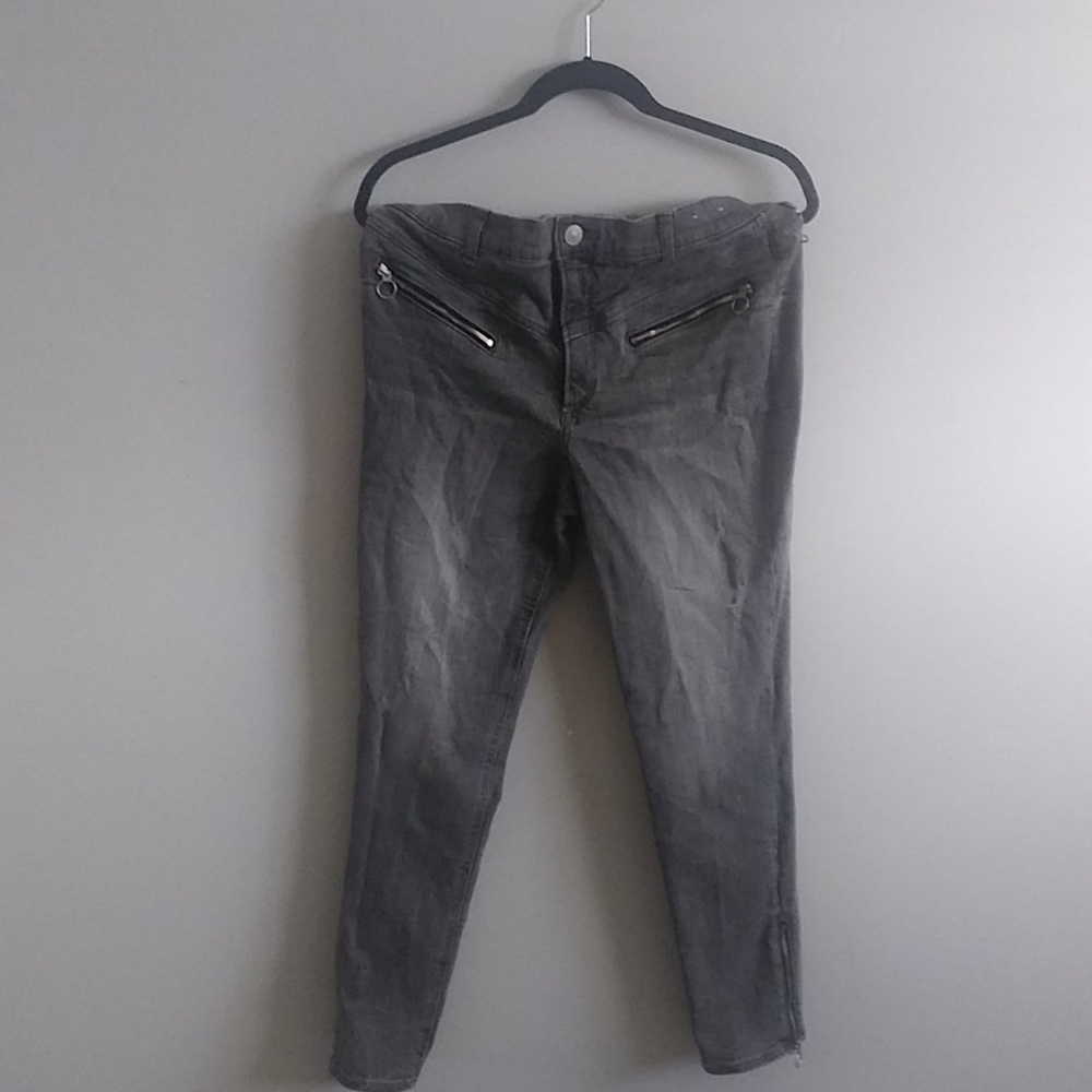 Express skinny jeans with zipper details